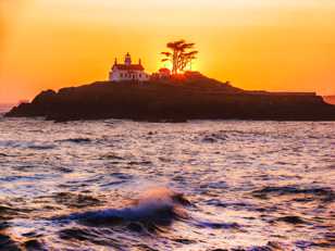 Crescent City Lighthouse sunset-9310 Crescent City Lighthouse sunset-9310